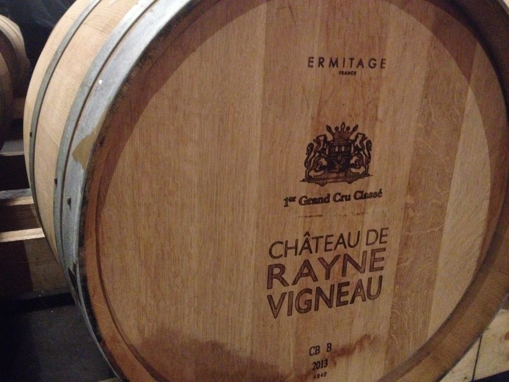 <div class="copy">Une barrique de Sauternes Rayne Vigneau</div>